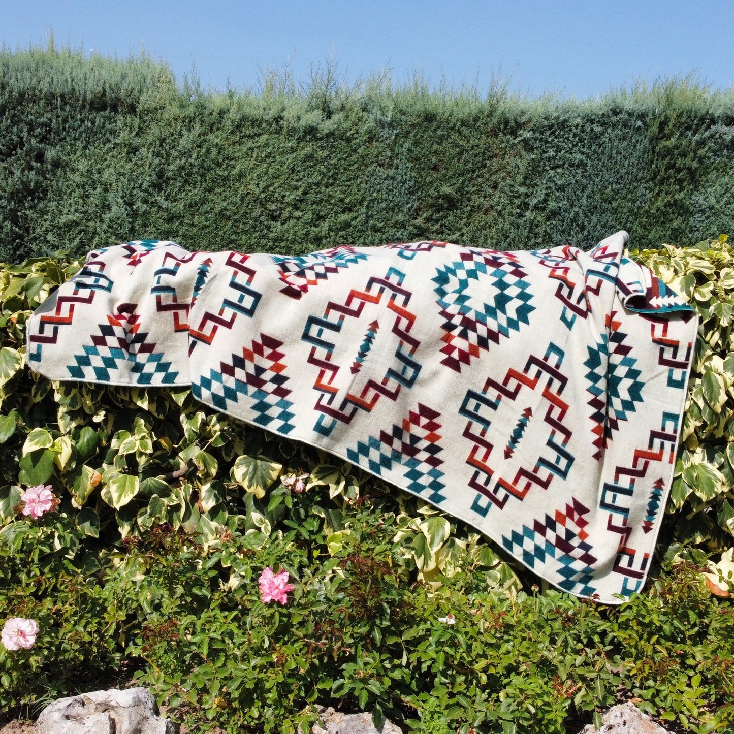 Sofa Blanket - Cusi